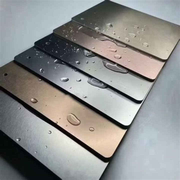 Can aluminum be acid etched?