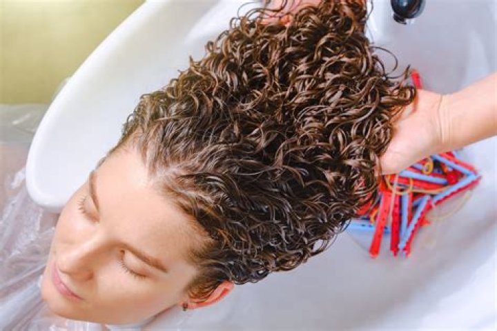 Does digital perm damage your hair?