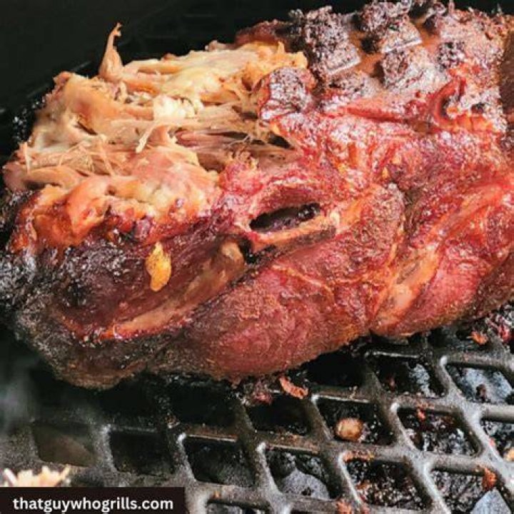 How long is leftover pork shoulder good for?