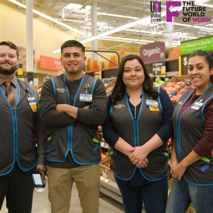 How many Super Centers Does Walmart have?