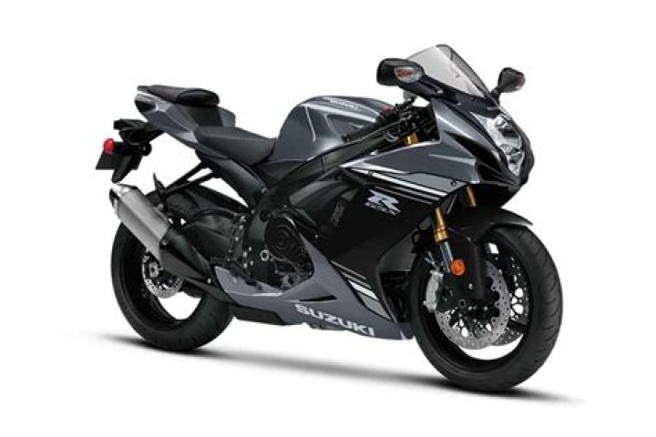 How much horsepower does a 2010 GSXR 1000 have?