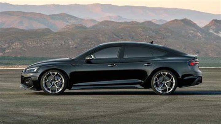 How much horsepower does a 2014 Audi RS5 have?