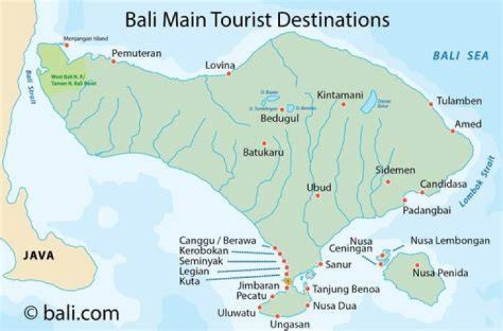 How much is a taxi from Lombok airport to Kuta?