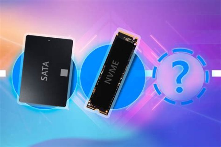 Is a flash drive better than a SSD?