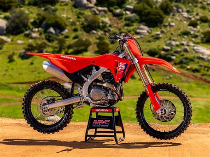 Is a Honda CR a 2 stroke?