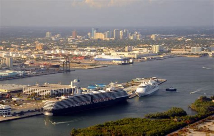 What cruise ports are on the East Coast?