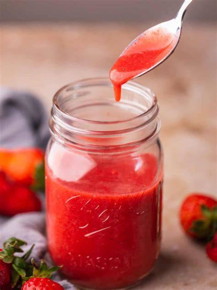 What is strawberry sauce made of?