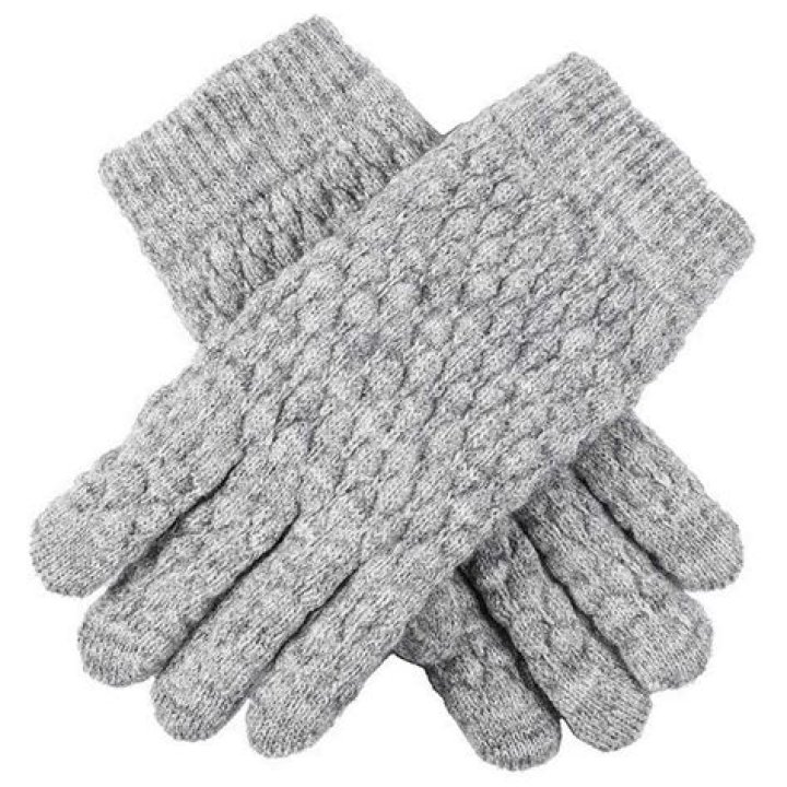 What is the best wool for knitting?