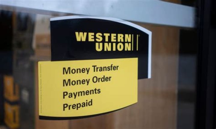 What is the union rate for actors?