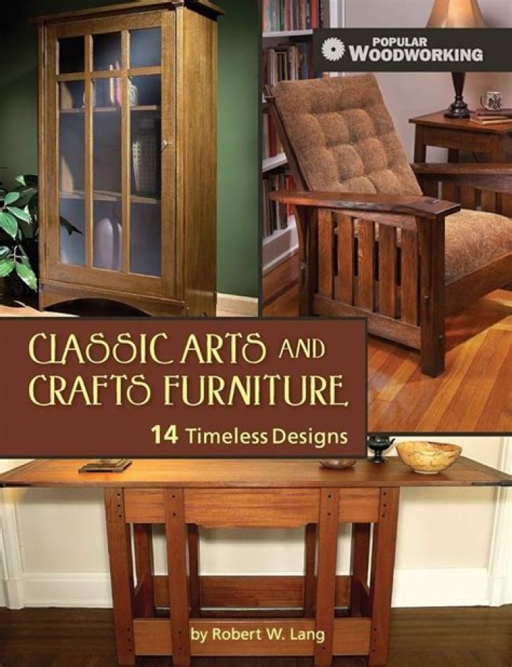 What were the key features of Arts and Crafts furniture?