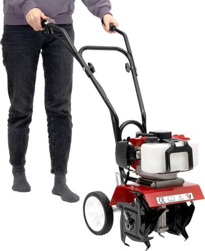 Who makes Craftsman rototillers?