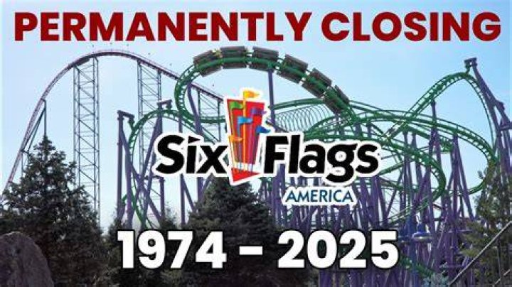 Why did Deja Vu Six Flags close?