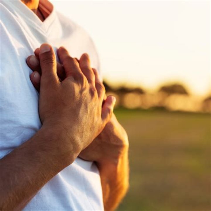 Why do peoples hearts beat out of their chest?